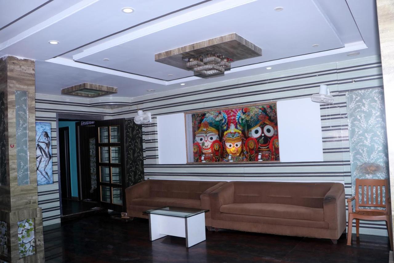Gadadhar 3*