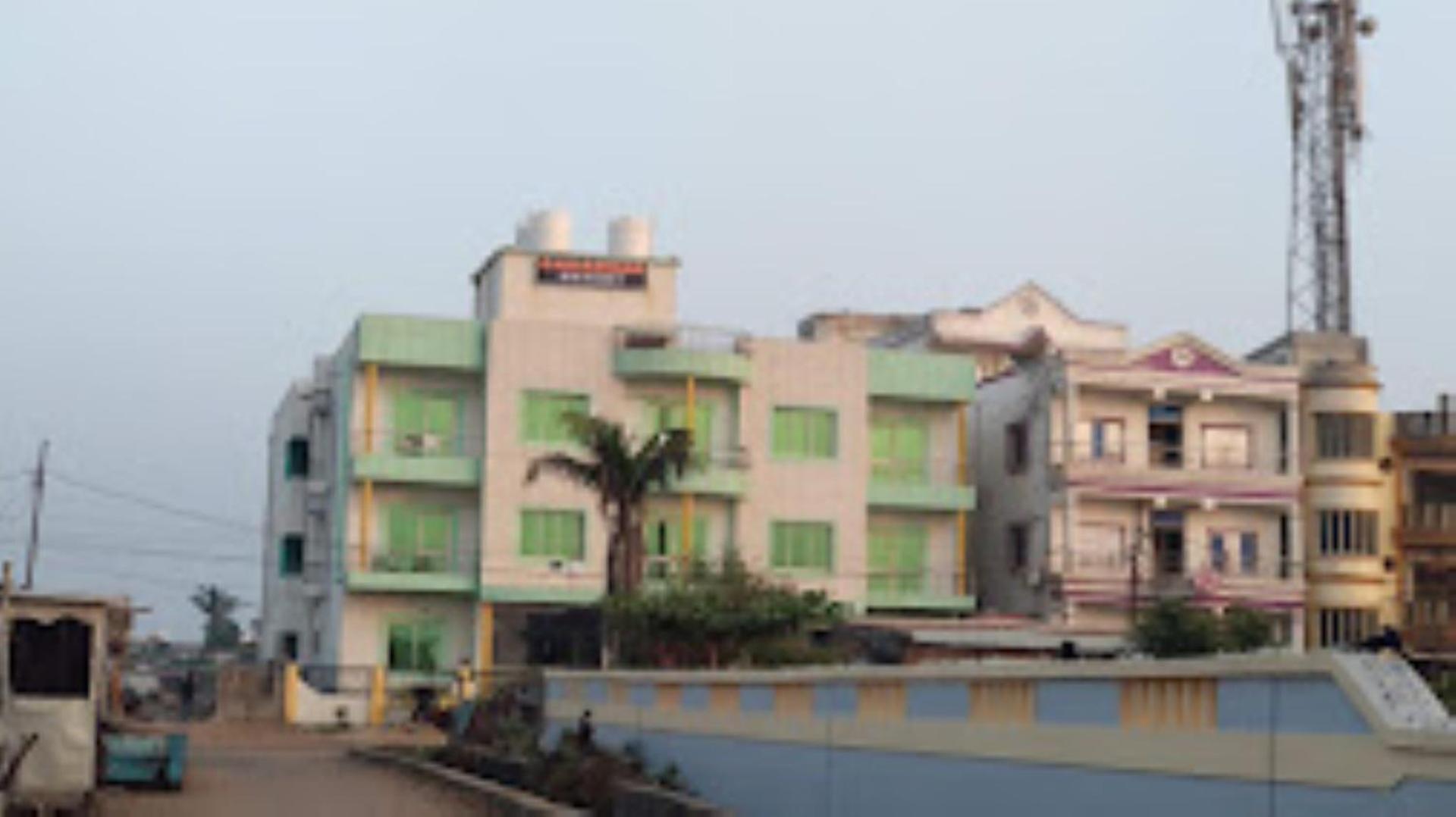Gadadhar 3* Puri