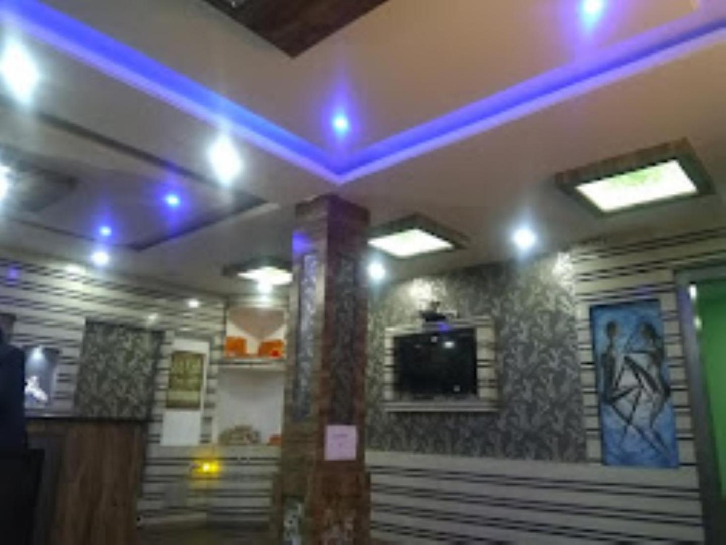 Gadadhar Hotel Puri