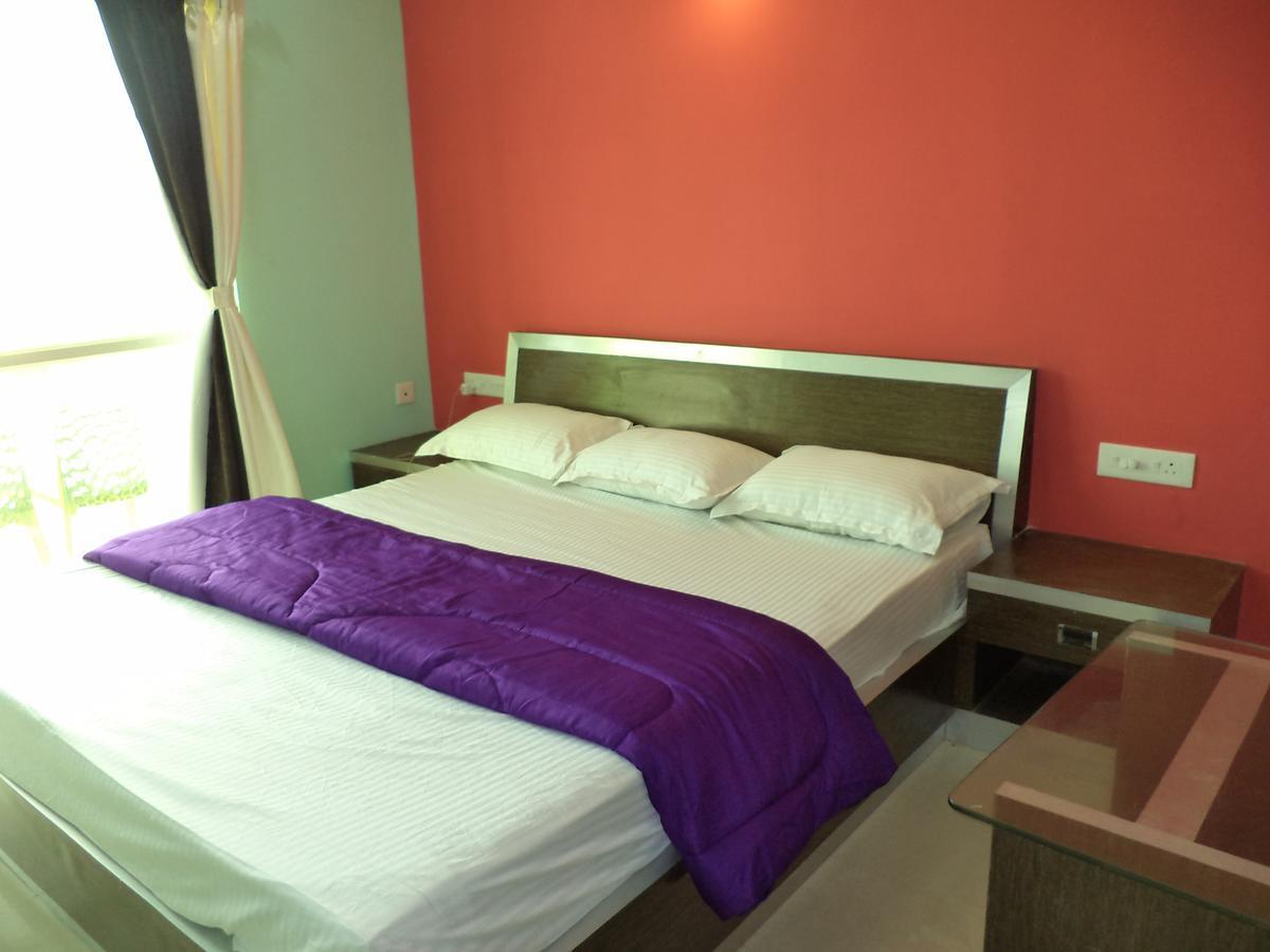 Gadadhar Hotel Puri